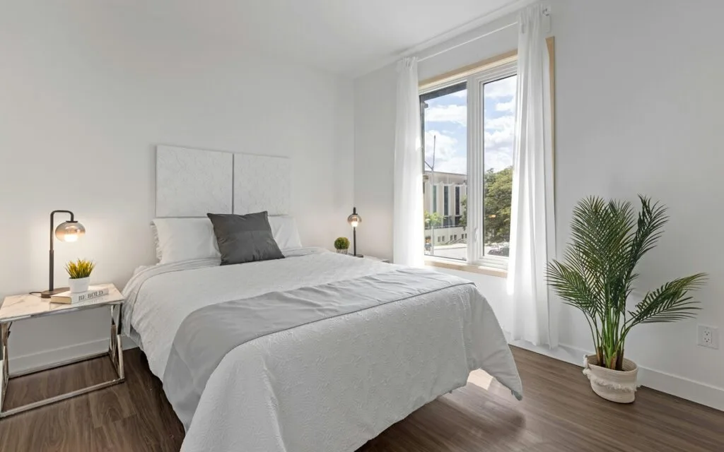 It’s Time to Style Your Bedroom With These Comfy & Refreshing Ideas