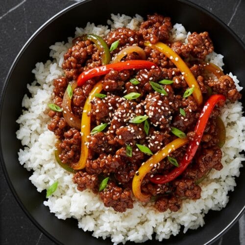 Super Easy Ground Beef & Pepper Rice Bowls